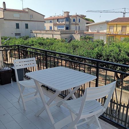 Apartamento Casa Lulu Due Minuti Dal Mare Ardore Marina Exterior foto